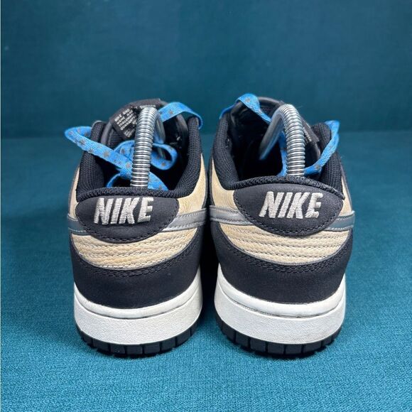 Nike Dunk Low Starry Laces Size 8.5 Women’s  sneakers - Picture 2 of 8